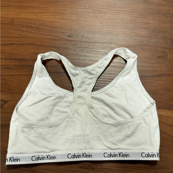 White Calvin Klein Causal Sports Bra - Picture 2 of 3